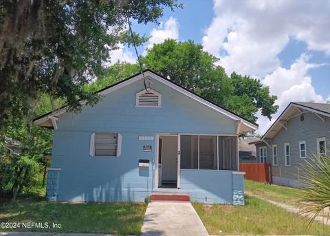 Single Family Residence in Jacksonville FL 3930 PERRY Street.jpg