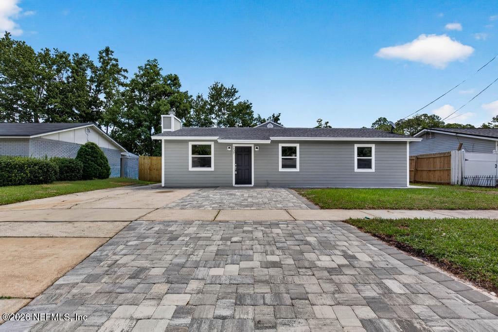 7427 John F Kennedy Dr, Jacksonville, FL 32219 photo