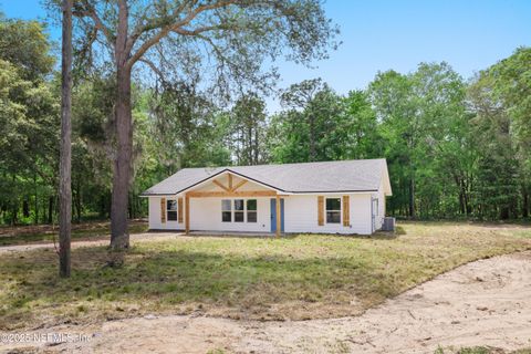 Single Family Residence in Crescent City FL 109 RIDGE Avenue.jpg
