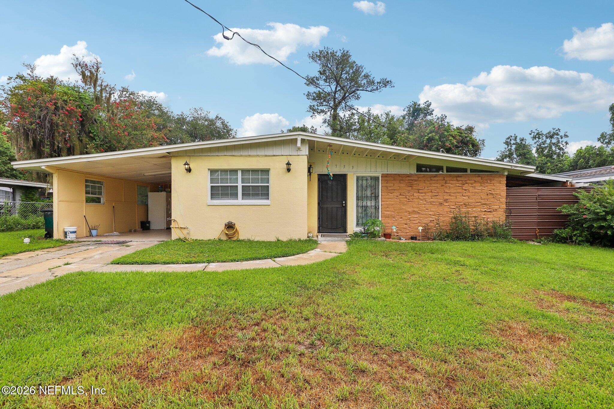 6733 Cherbourg Ave, Jacksonville, FL 32205