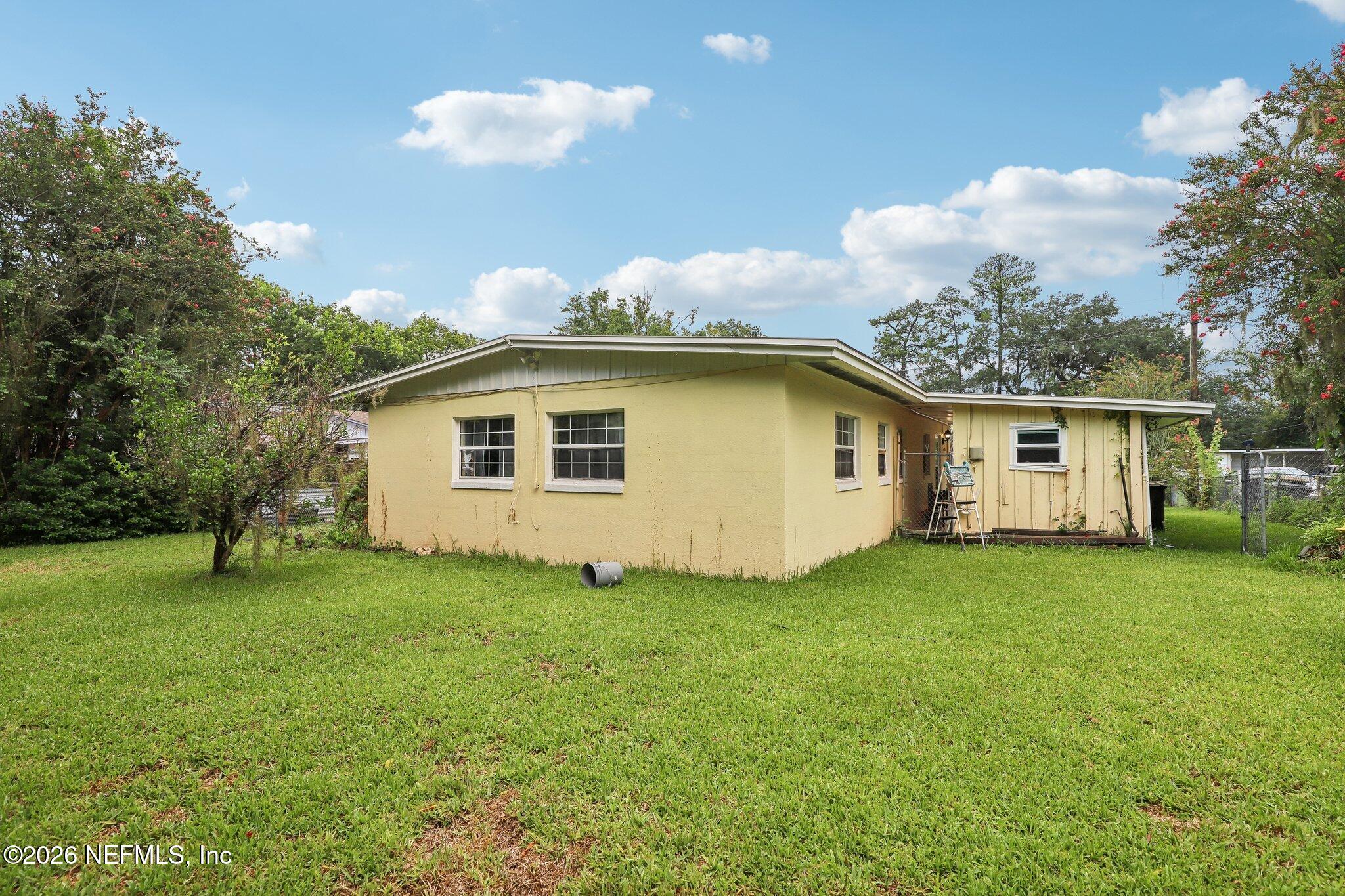 6733 Cherbourg Ave, Jacksonville, FL 32205 photo
