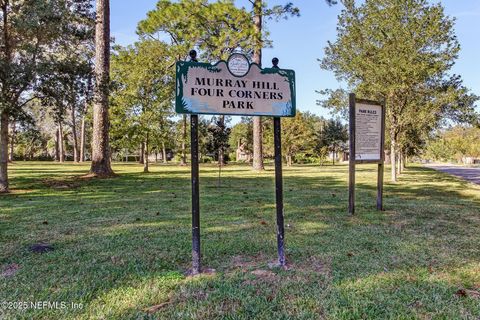 Single Family Residence in Jacksonville FL 1007 BRIERFIELD Drive 29.jpg