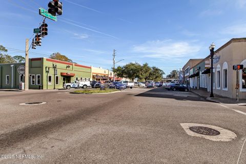 Single Family Residence in Jacksonville FL 1007 BRIERFIELD Drive 42.jpg