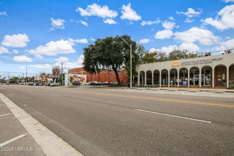 Single Family Residence in Jacksonville FL 1007 BRIERFIELD Drive 45.jpg