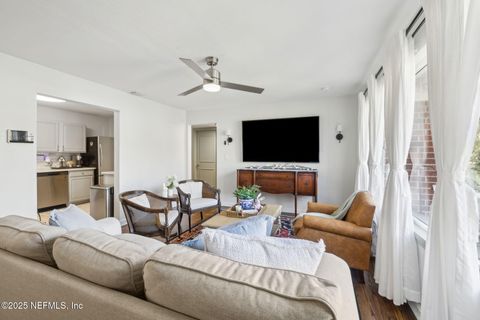 Single Family Residence in Jacksonville FL 1007 BRIERFIELD Drive 4.jpg