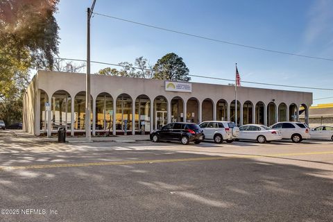 Single Family Residence in Jacksonville FL 1007 BRIERFIELD Drive 41.jpg
