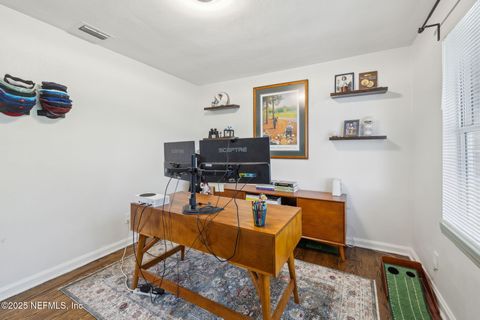 Single Family Residence in Jacksonville FL 1007 BRIERFIELD Drive 18.jpg