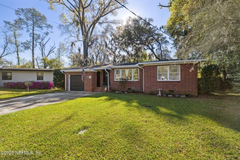 Single Family Residence in Jacksonville FL 1007 BRIERFIELD Drive.jpg