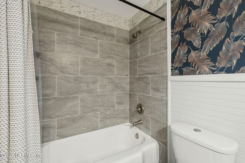 Single Family Residence in Jacksonville FL 1007 BRIERFIELD Drive 20.jpg