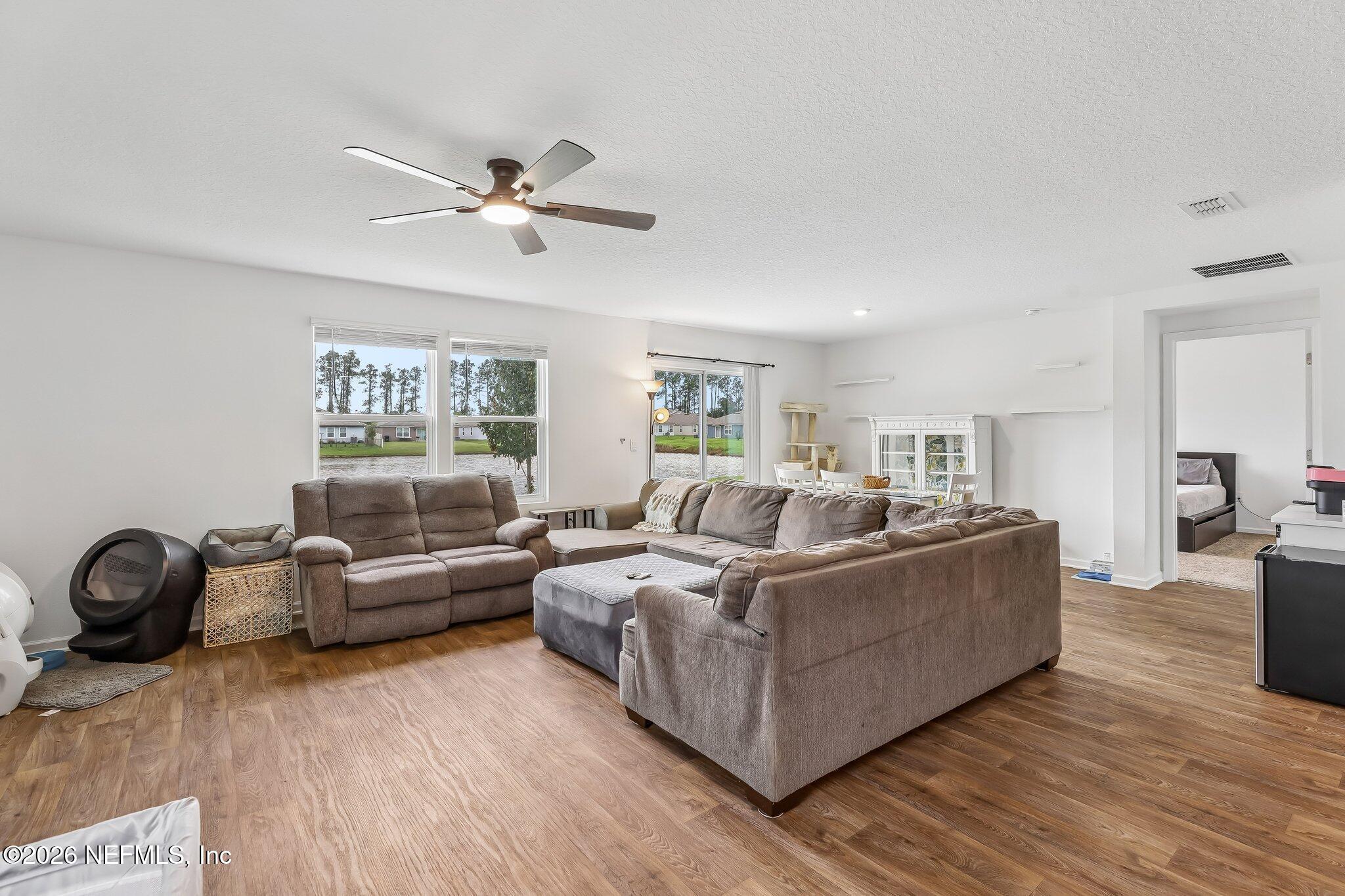 2035 Garrison Way, Green Cove Springs, FL 32043 photo