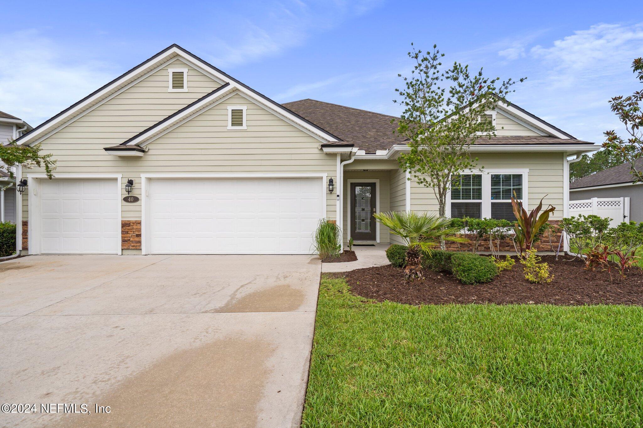 40 Lord Byron Ct, Saint Johns, FL 32259