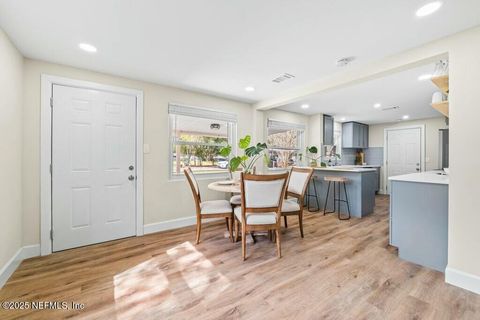 Single Family Residence in Jacksonville FL 9057 8TH Avenue 6.jpg