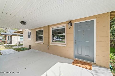 Single Family Residence in Jacksonville FL 9057 8TH Avenue 1.jpg