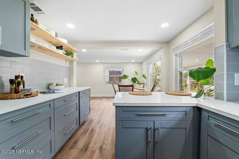 Single Family Residence in Jacksonville FL 9057 8TH Avenue 2.jpg