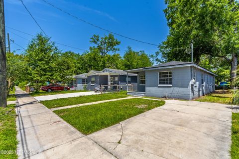 Single Family Residence in Jacksonville FL 1741 11TH Street.jpg