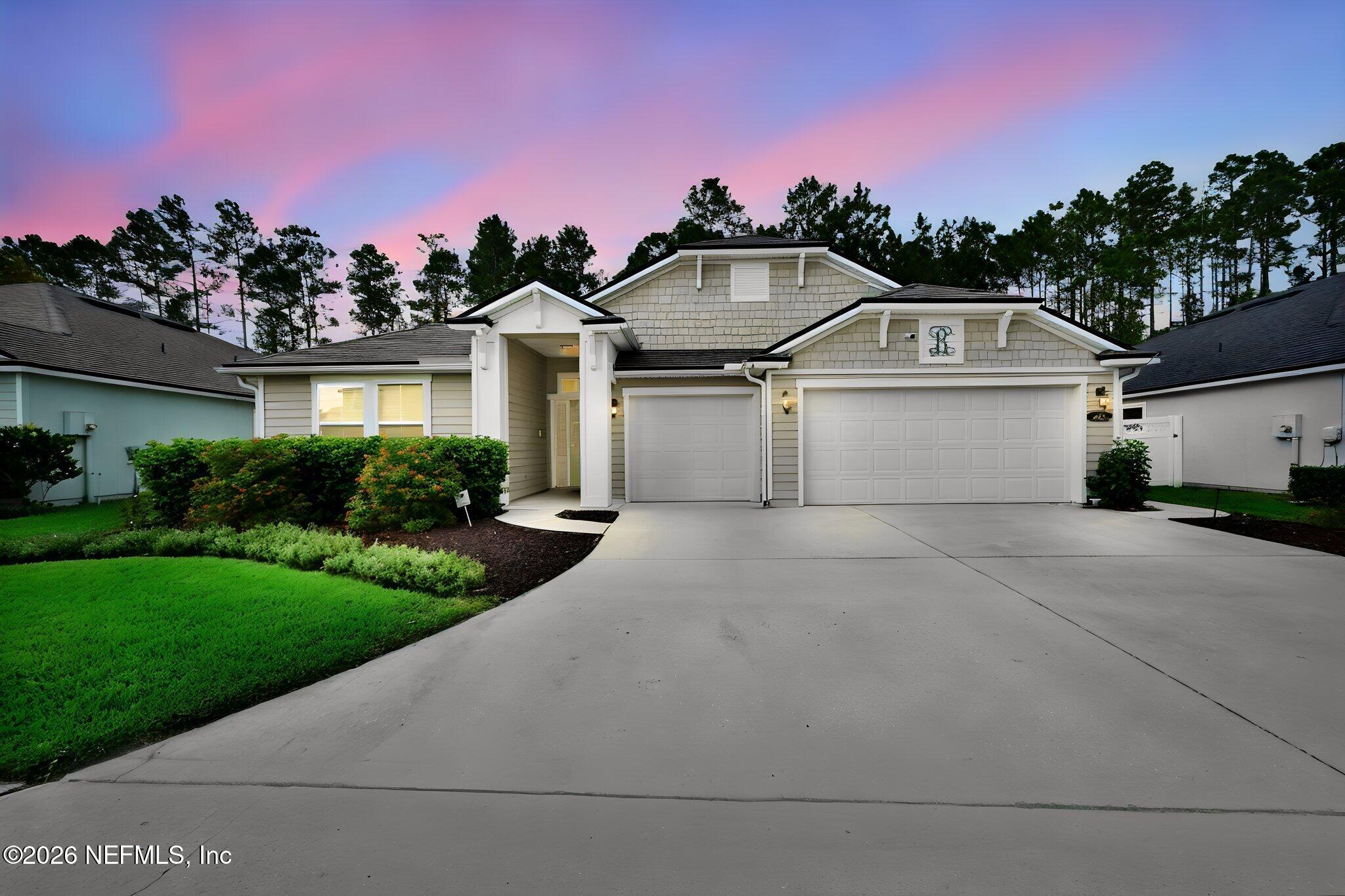 192 Grampian Highlands Dr, Saint Johns, FL 32259