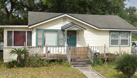 Single Family Residence in Jacksonville Beach FL 322 8TH Street.jpg