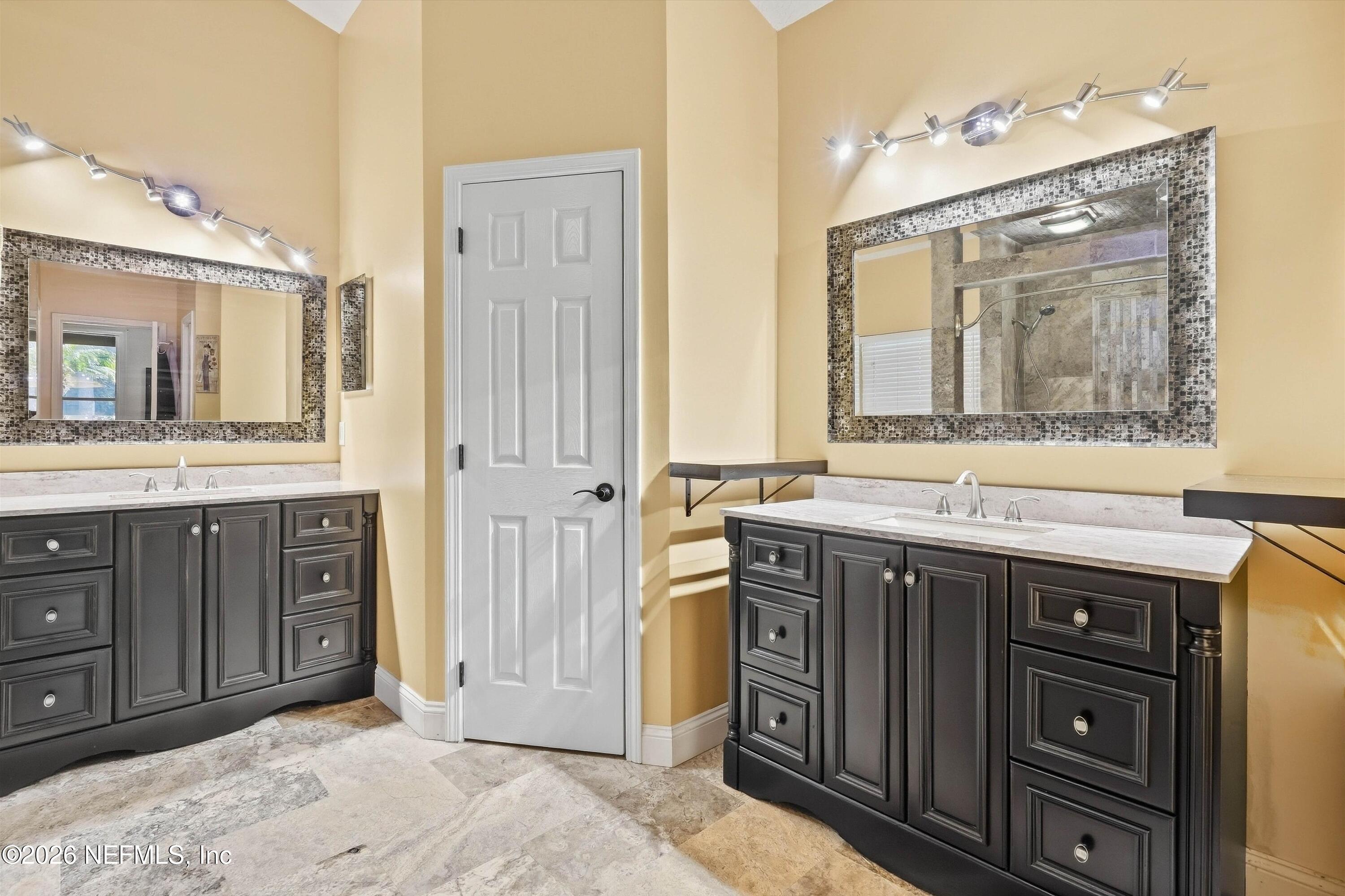 12064 Rising Oaks Ct, Jacksonville, FL 32223 photo