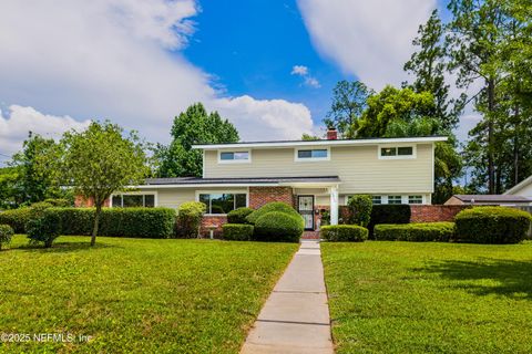 Single Family Residence in Jacksonville FL 2810 ALVARADO Avenue.jpg
