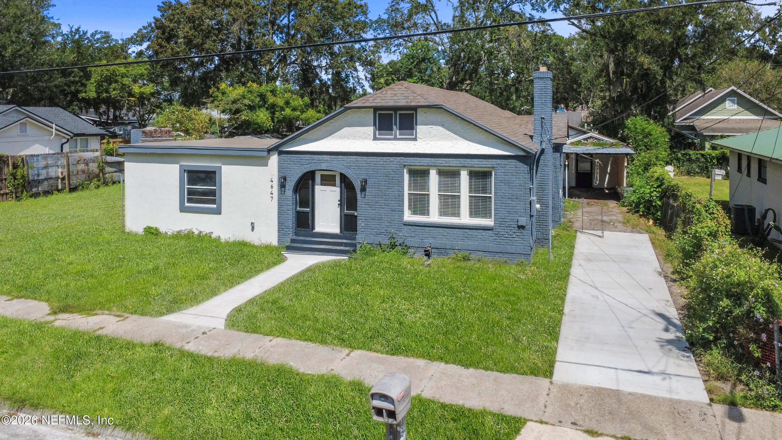 4647 Polaris St, Jacksonville, FL 32205 photo
