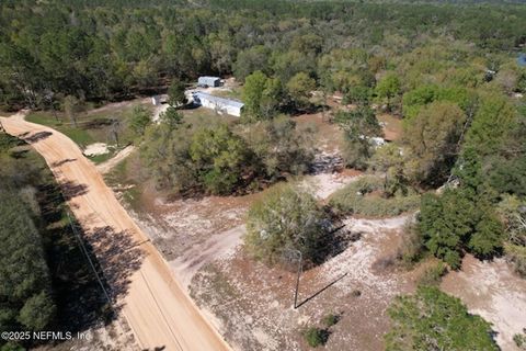 Manufactured Home in Keystone Heights FL 7649 EL DORADO Avenue 1.jpg