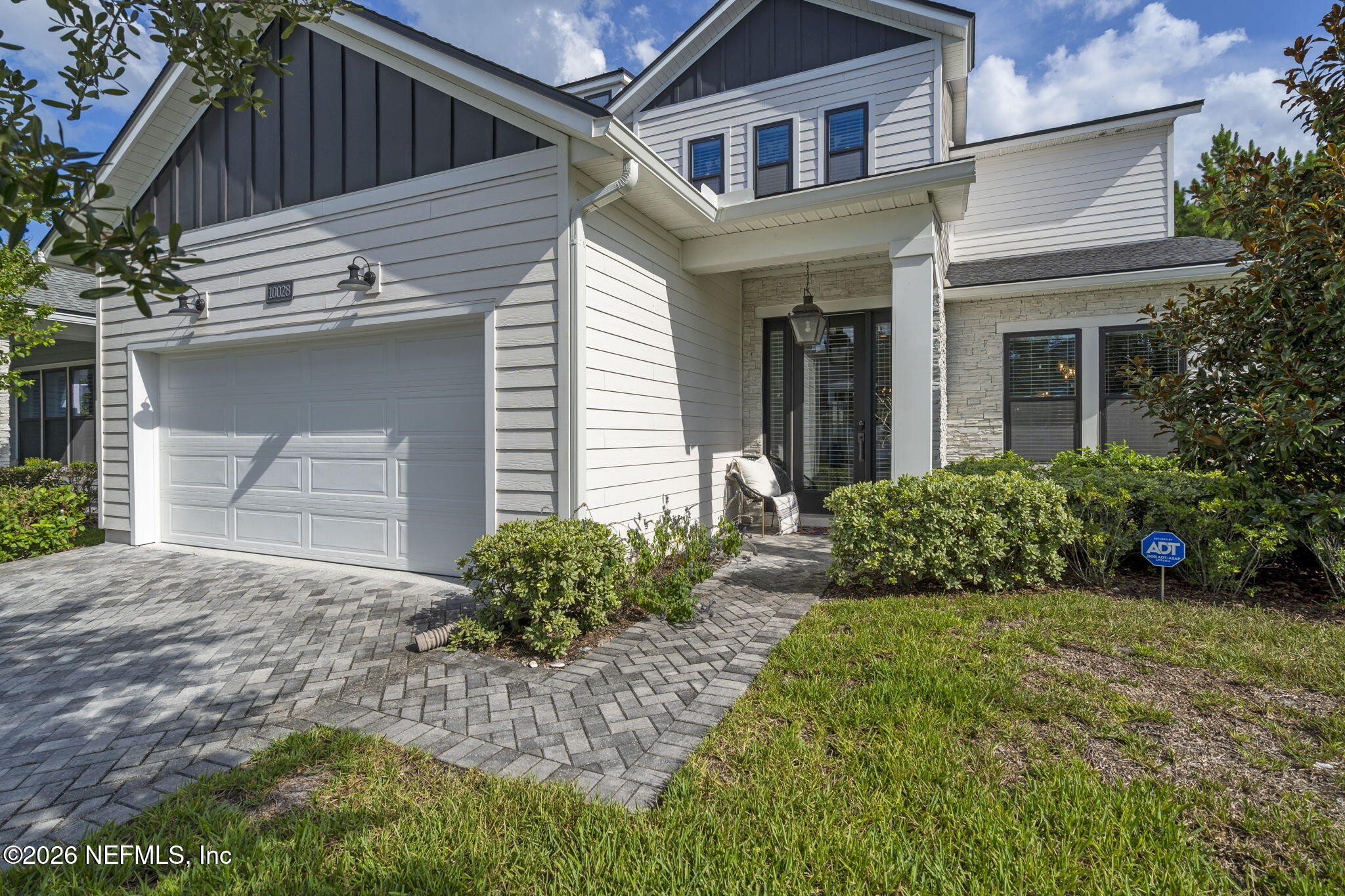 10028 Exhibition Cir, Jacksonville, FL 32256 photo