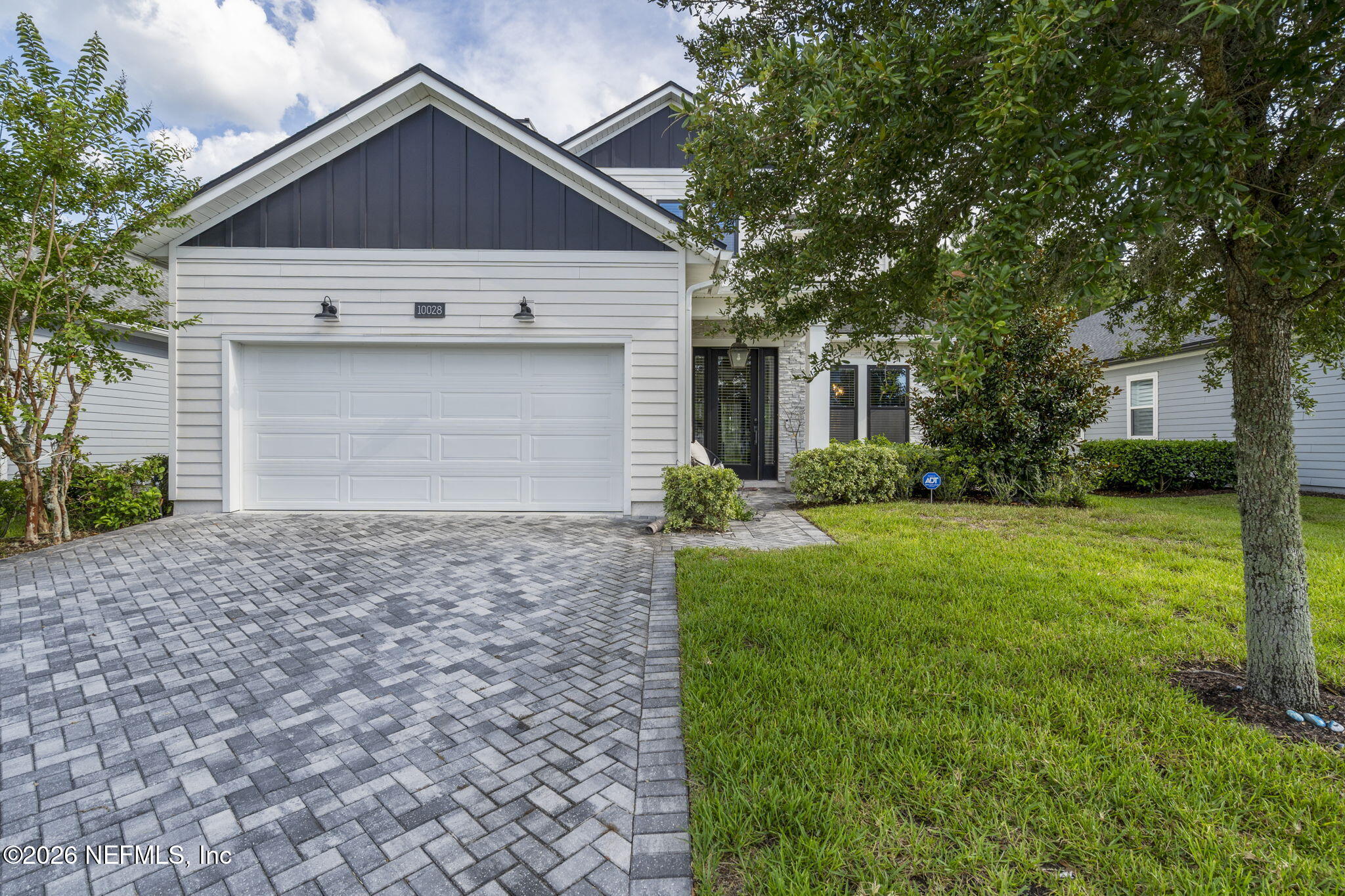 10028 Exhibition Cir, Jacksonville, FL 32256 photo