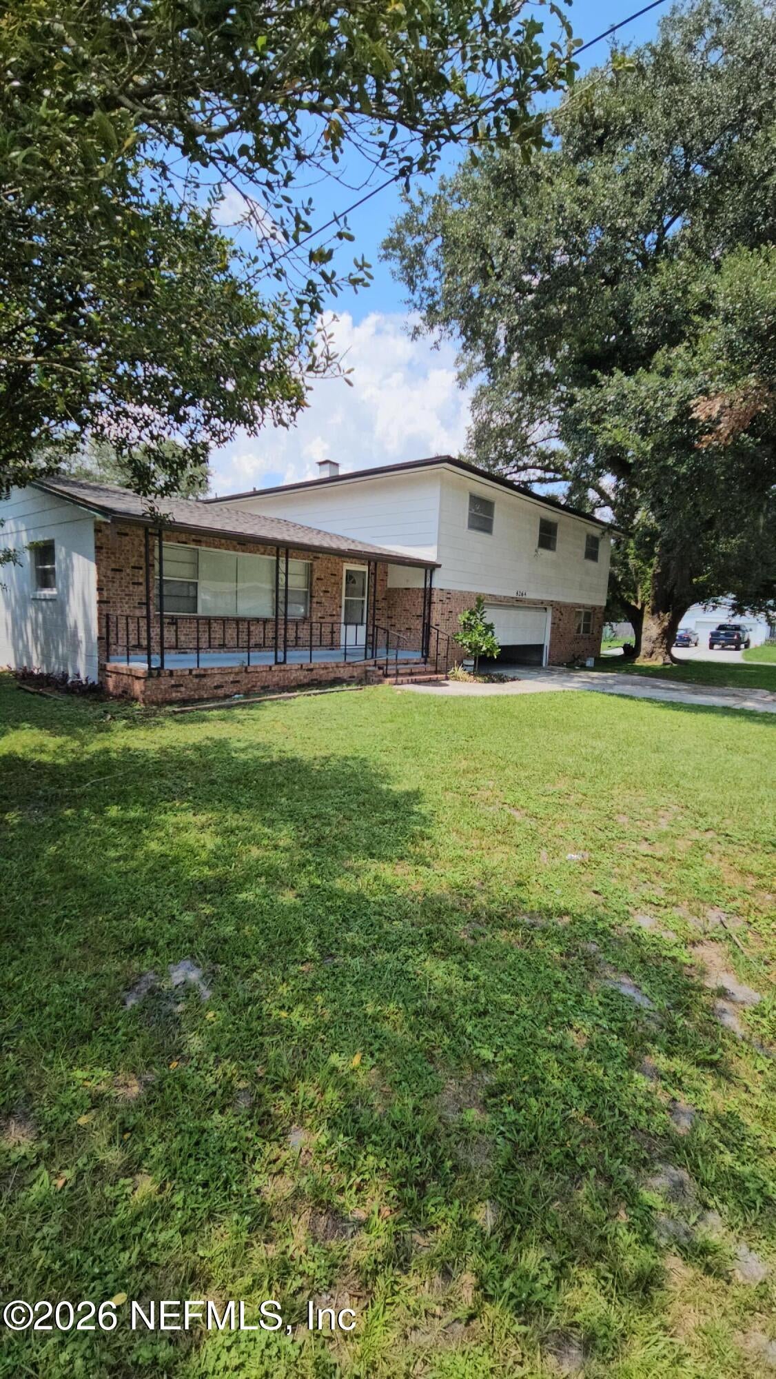 8264 Caravelle Dr, Jacksonville, FL 32244