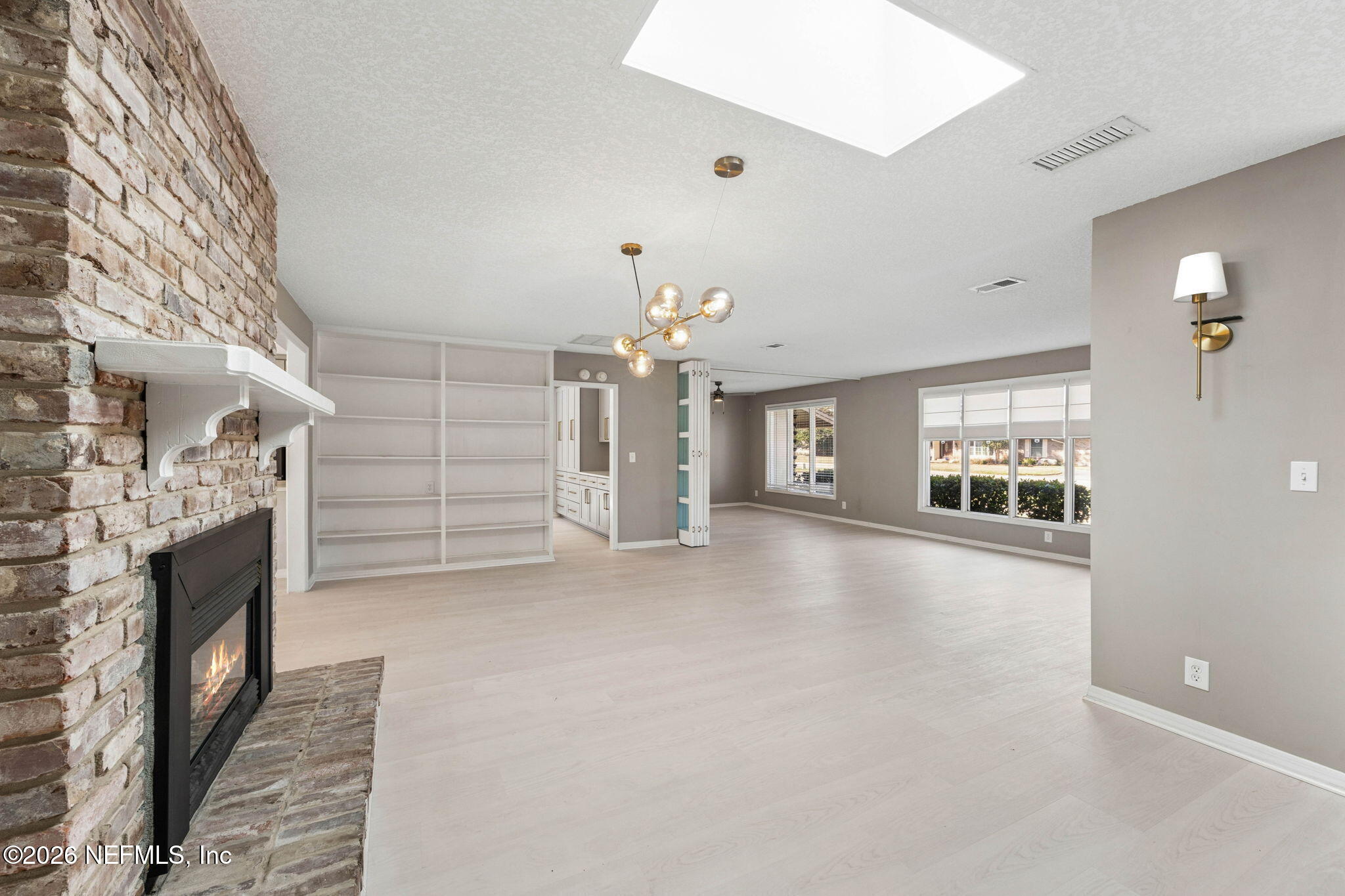7955 Pine Lake Rd, Jacksonville, FL 32256 photo
