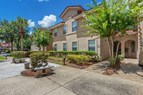 Townhouse in Jacksonville FL 3815 LA VISTA Circle.jpg