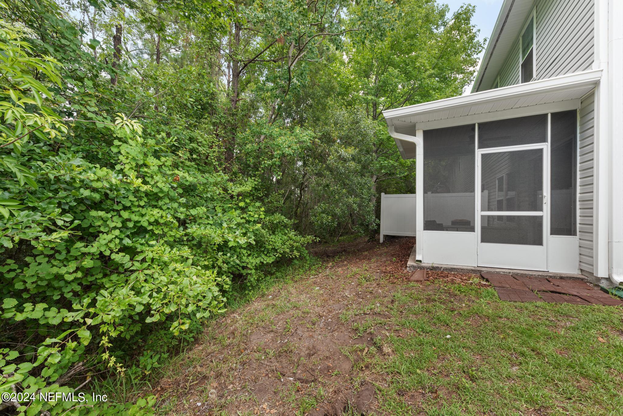 Townhouse in Jacksonville FL 1767 BISCAYNE BAY Circle 4.jpg