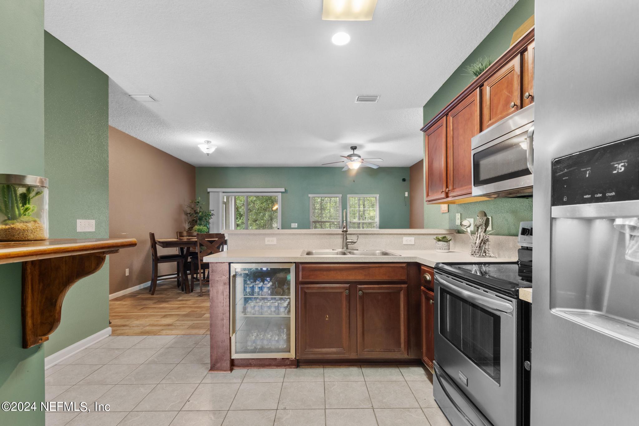 Townhouse in Jacksonville FL 1767 BISCAYNE BAY Circle 9.jpg