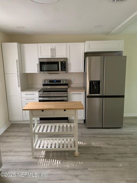 Single Family Residence in Jacksonville FL 1256 WOODRUFF Avenue 6.jpg