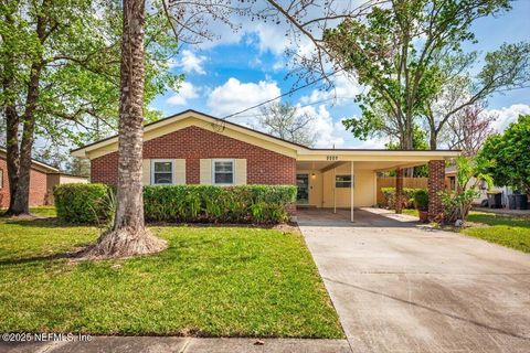 Single Family Residence in Jacksonville FL 4449 REVELSTOKE Drive.jpg