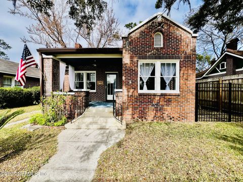 Single Family Residence in Jacksonville FL 4733 POLARIS Street.jpg