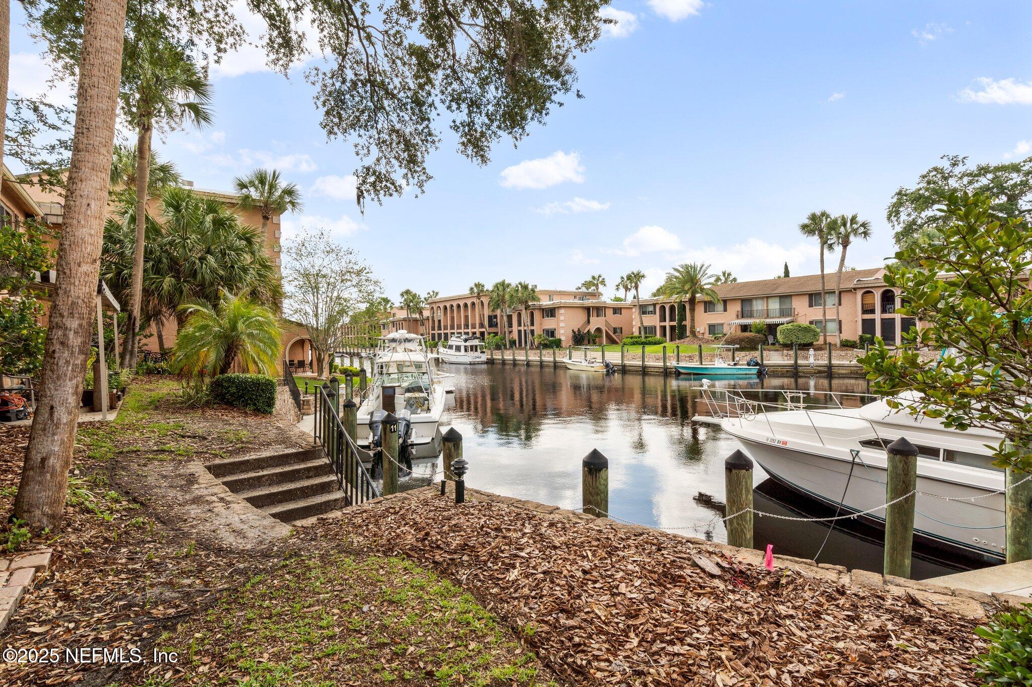 Condominium in Jacksonville FL 5375 ORTEGA FARMS Boulevard #408 32.jpg