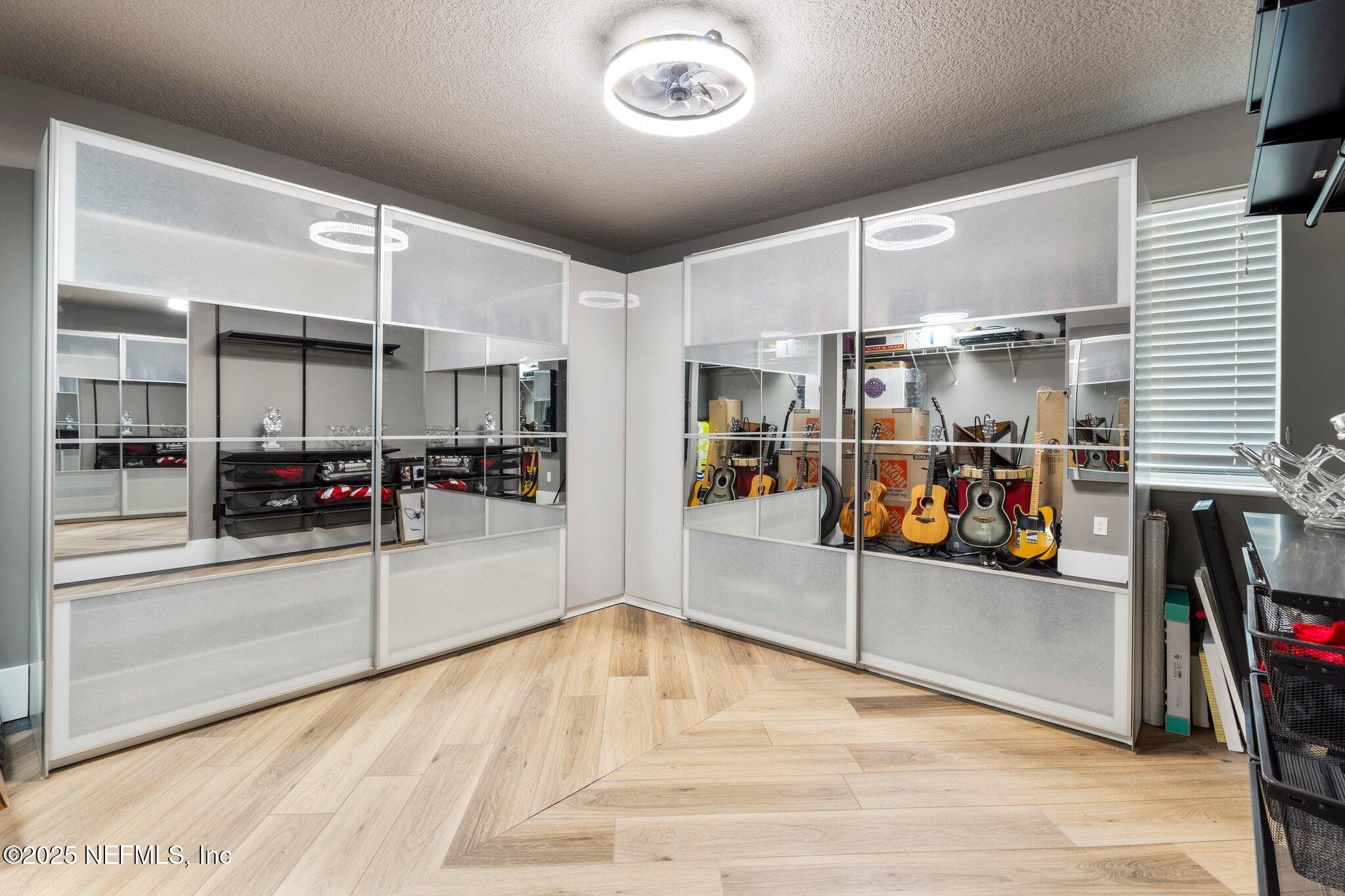 Condominium in Jacksonville FL 5375 ORTEGA FARMS Boulevard #408 14.jpg
