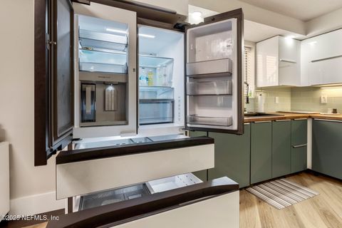 Condominium in Jacksonville FL 5375 ORTEGA FARMS Boulevard #408 11.jpg