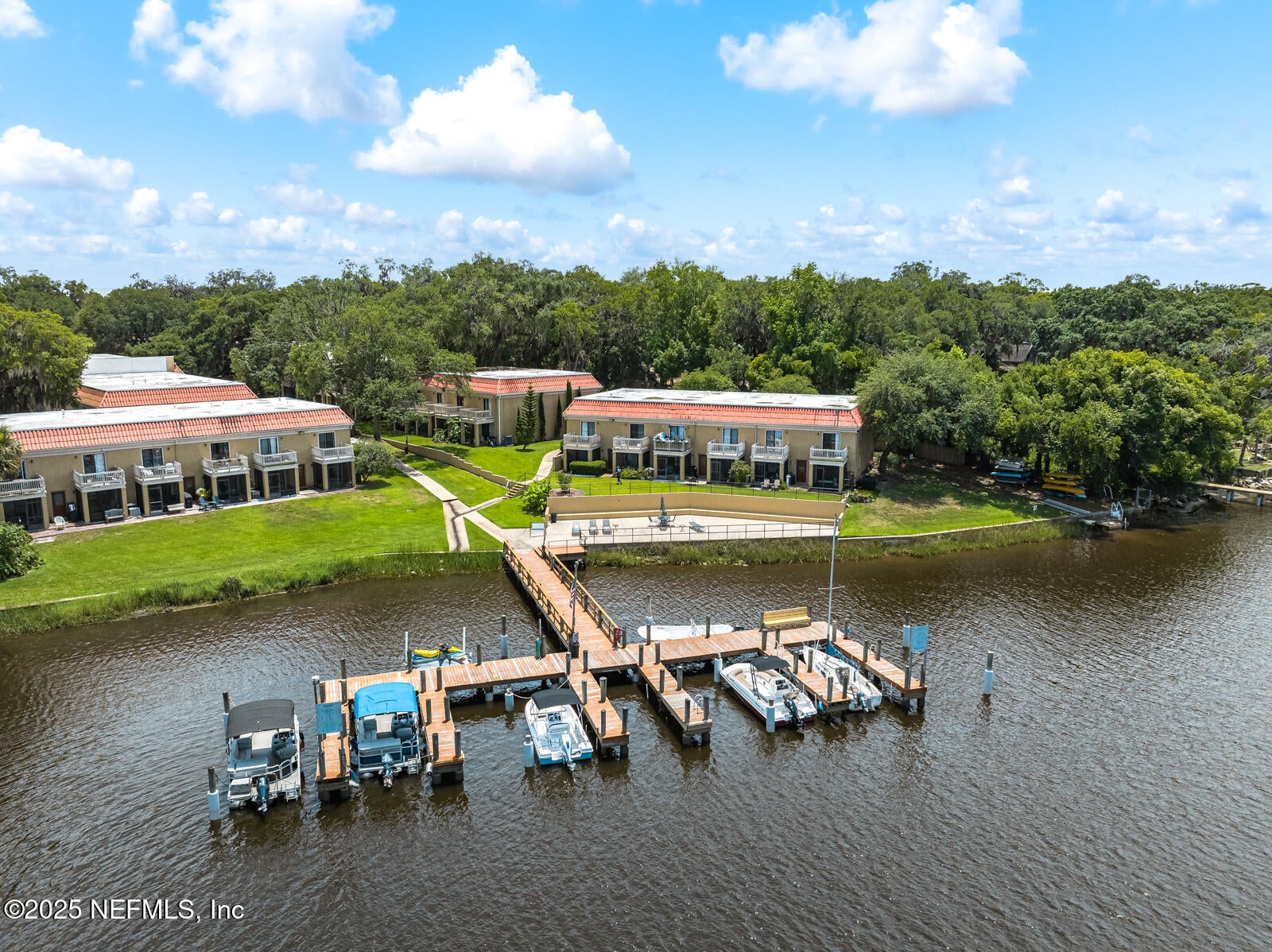 5811 Atlantic Blvd, Jacksonville, FL 32207