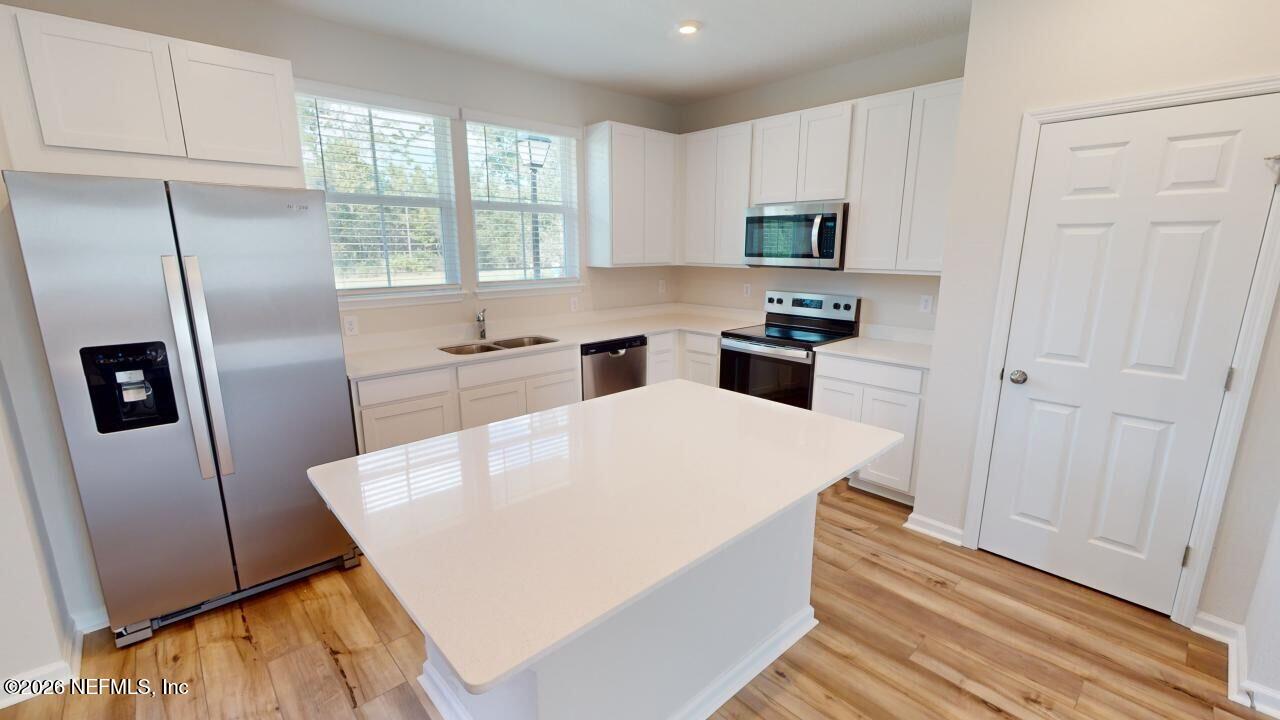 44 Downing Dr, Saint Johns, FL 32259