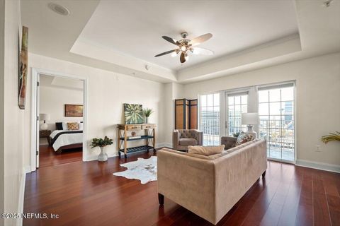 Condominium in Jacksonville FL 400 E BAY Street #1401 3.jpg