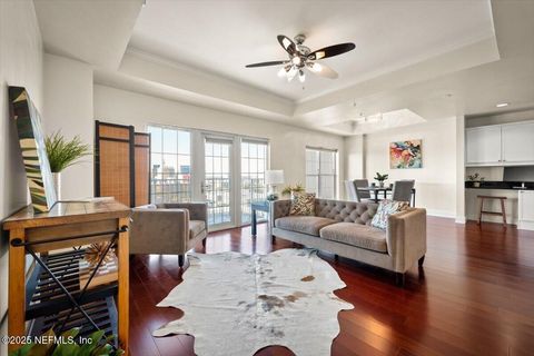 Condominium in Jacksonville FL 400 E BAY Street #1401 4.jpg