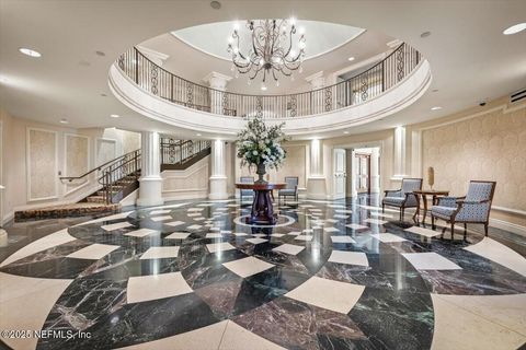 Condominium in Jacksonville FL 400 E BAY Street #1401 25.jpg