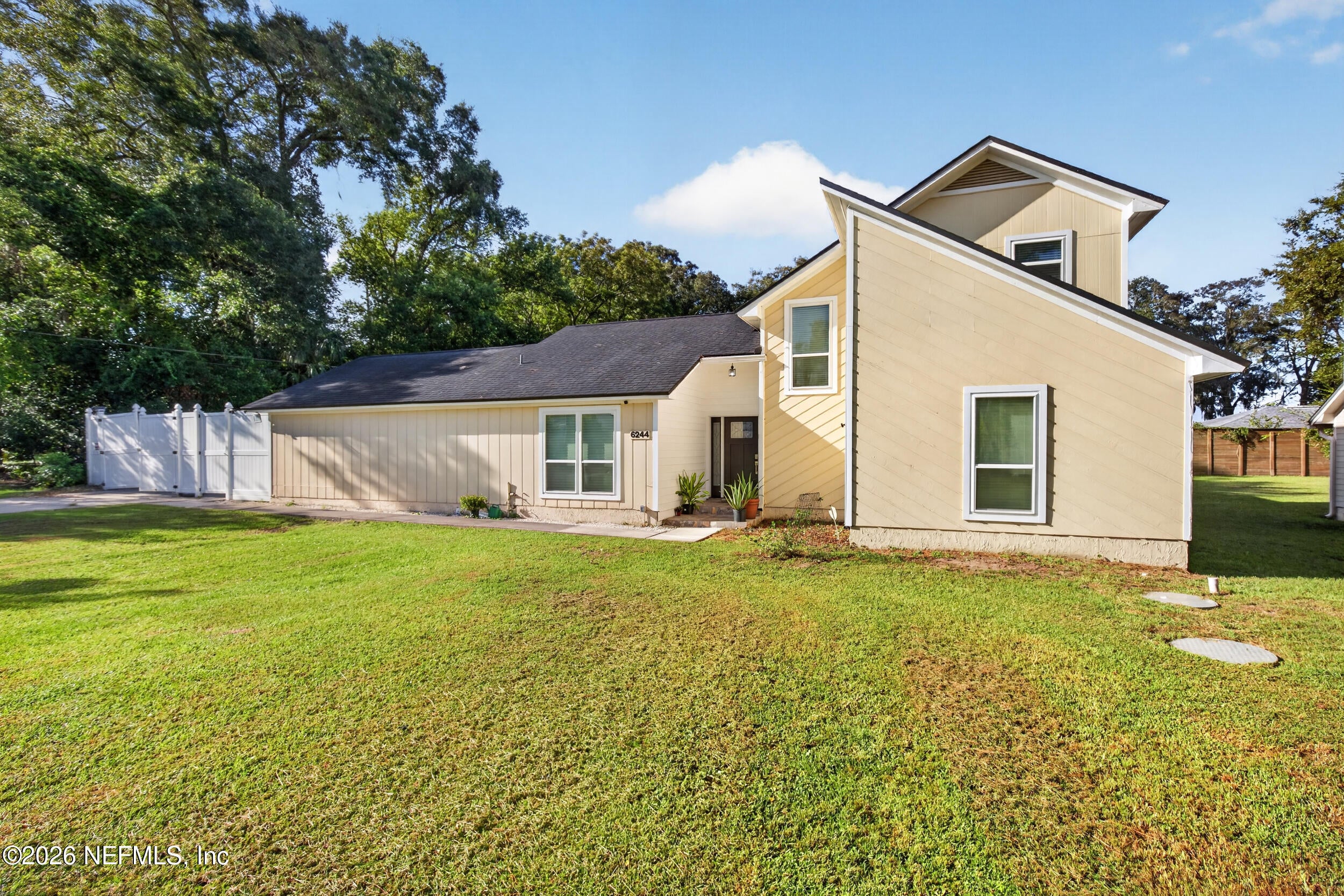6244 Pottsburg Plantation Blvd, Jacksonville, FL 32216