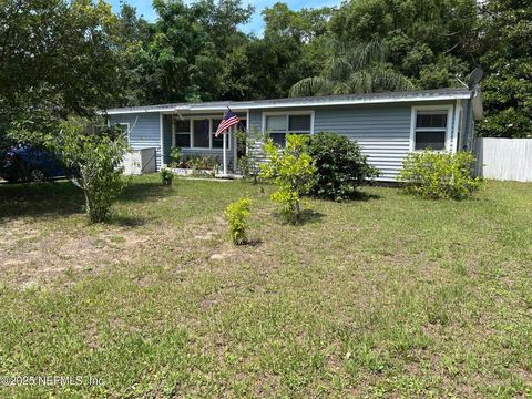 Single Family Residence in Fernandina Beach FL 29 N 14TH ST Place.jpg
