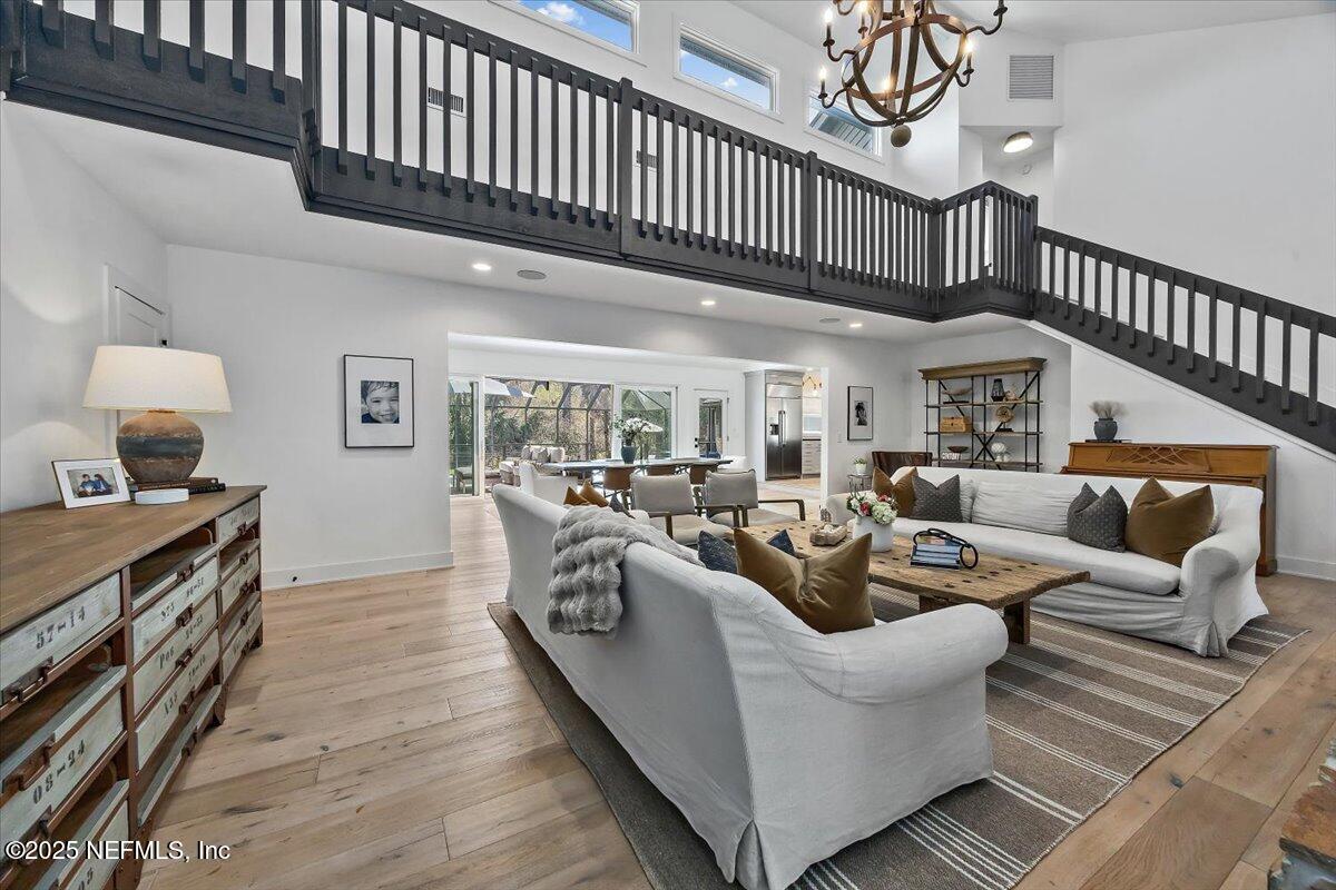 Single Family Residence in Ponte Vedra Beach FL 3235 OLD BARN Road 10.jpg