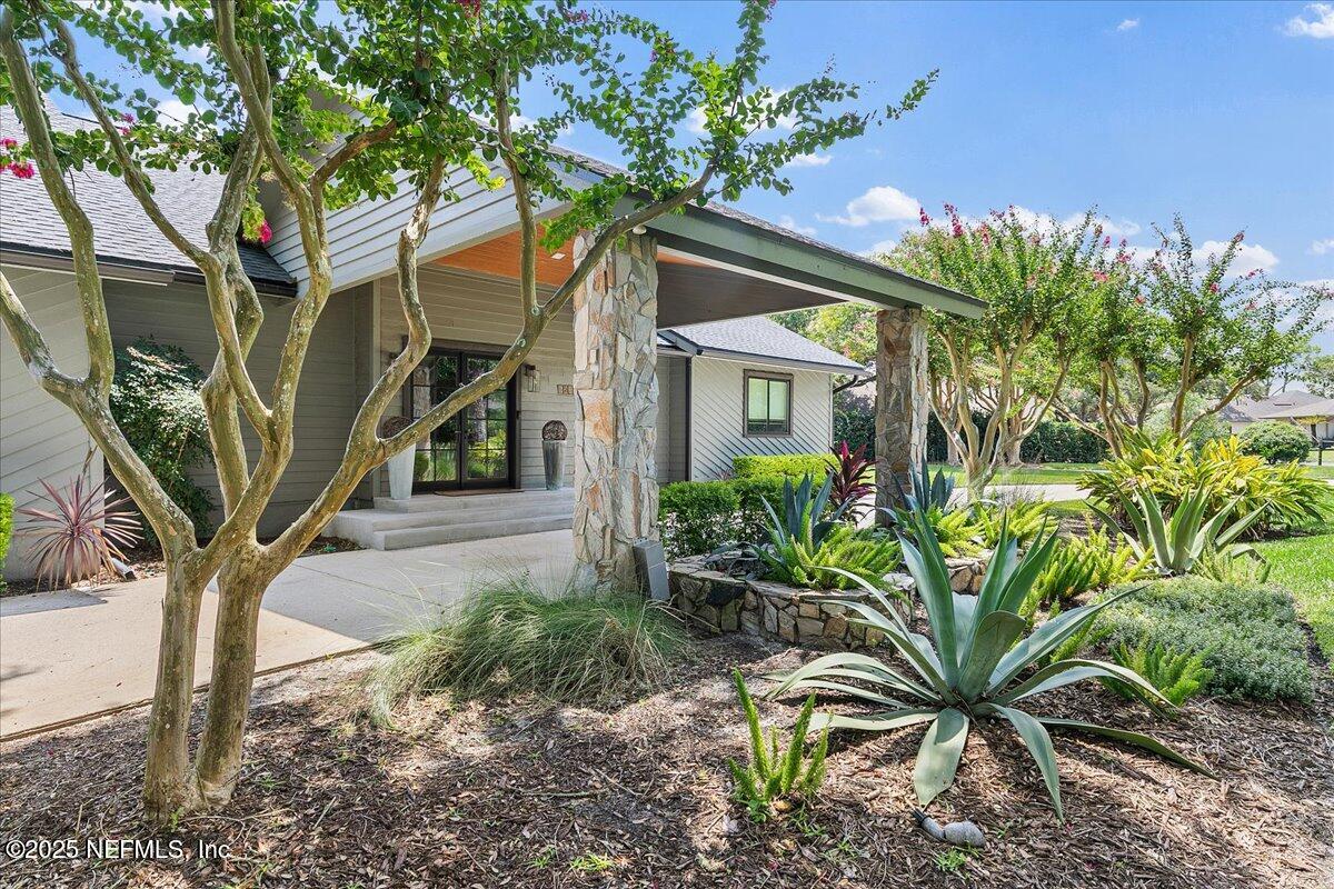 Single Family Residence in Ponte Vedra Beach FL 3235 OLD BARN Road 5.jpg