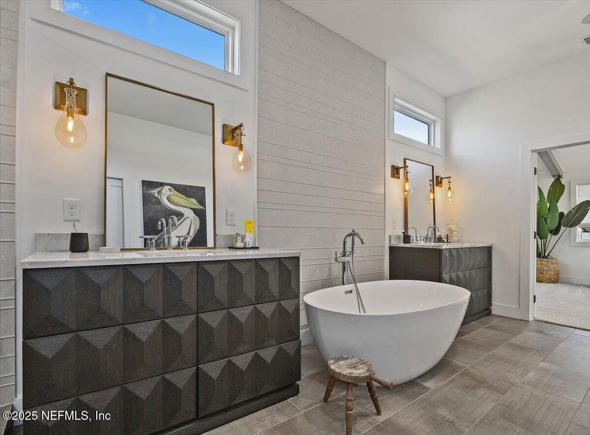Single Family Residence in Ponte Vedra Beach FL 3235 OLD BARN Road 36.jpg