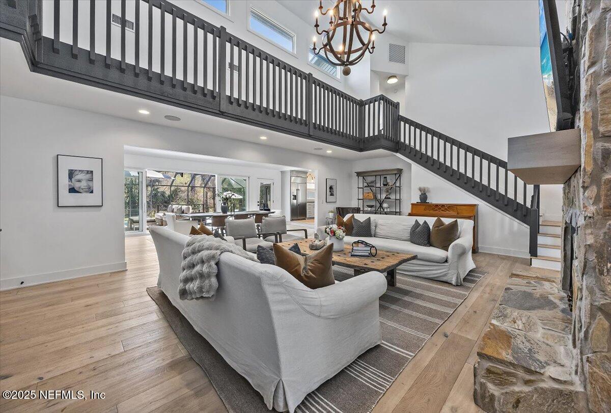 Single Family Residence in Ponte Vedra Beach FL 3235 OLD BARN Road 11.jpg