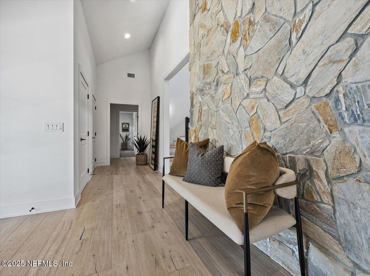 Single Family Residence in Ponte Vedra Beach FL 3235 OLD BARN Road 7.jpg
